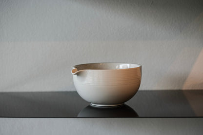 Katakuchi Bowl